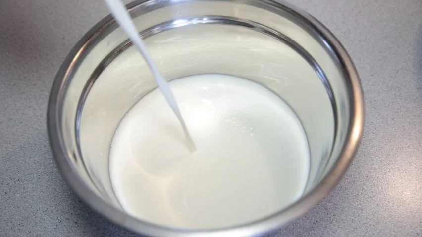 Low-Fat Milk – Love Dairy? Enjoy It the Smart Way!